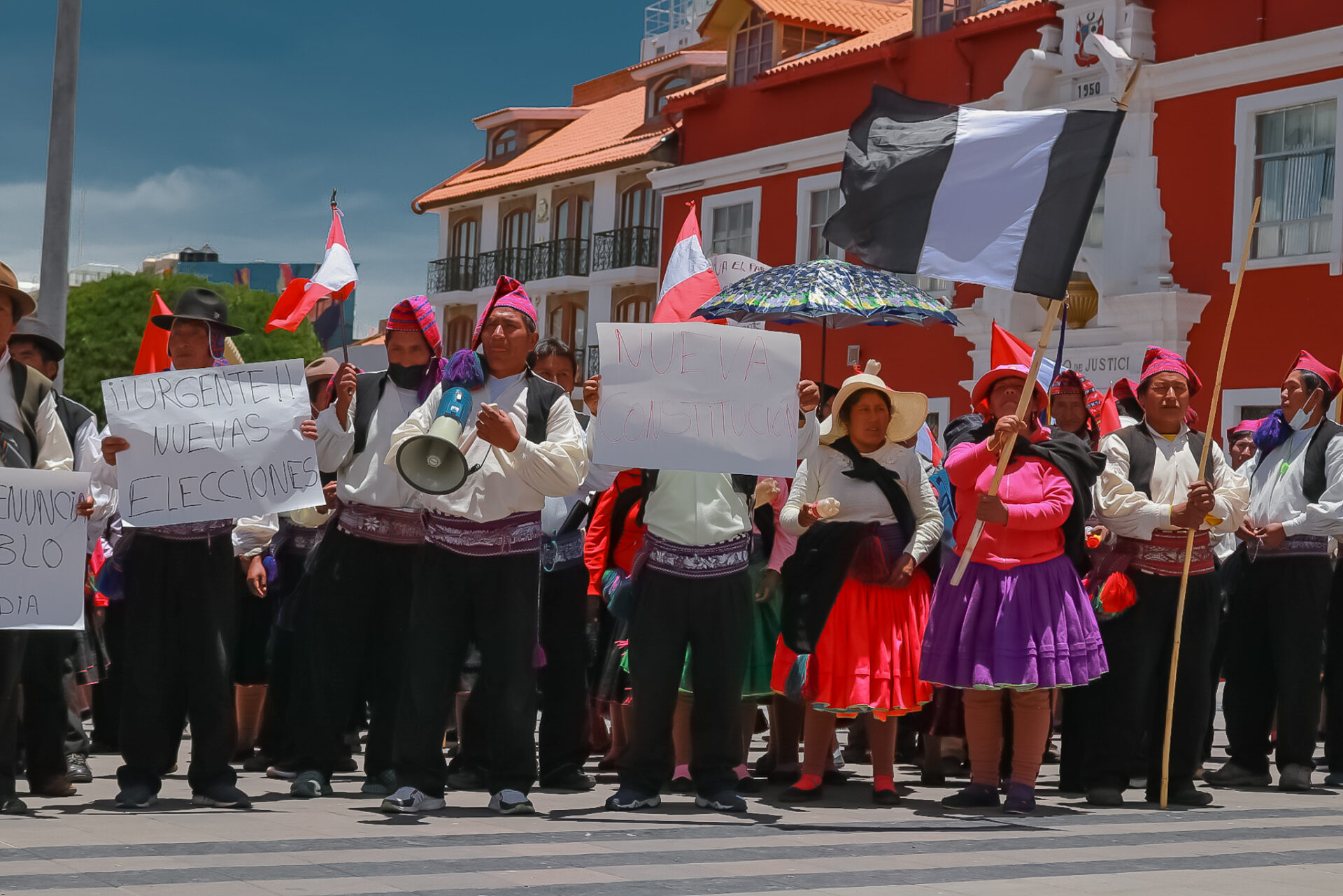 Peru: Wege aus der Dauerkrise?